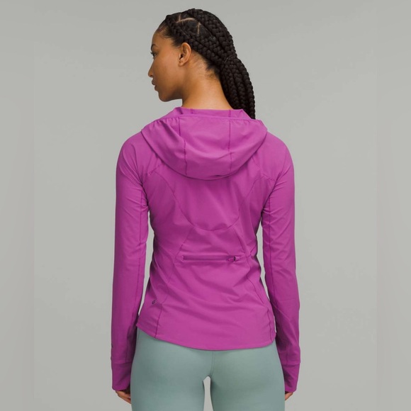 NWT! Lululemon ‘Mist Over Windbreaker’ - Picture 5 of 8